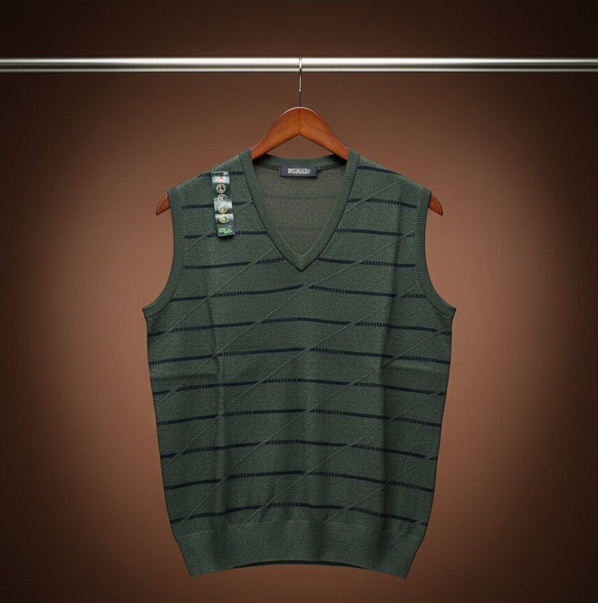 APT Men's Sleeveless Sweater For Winter